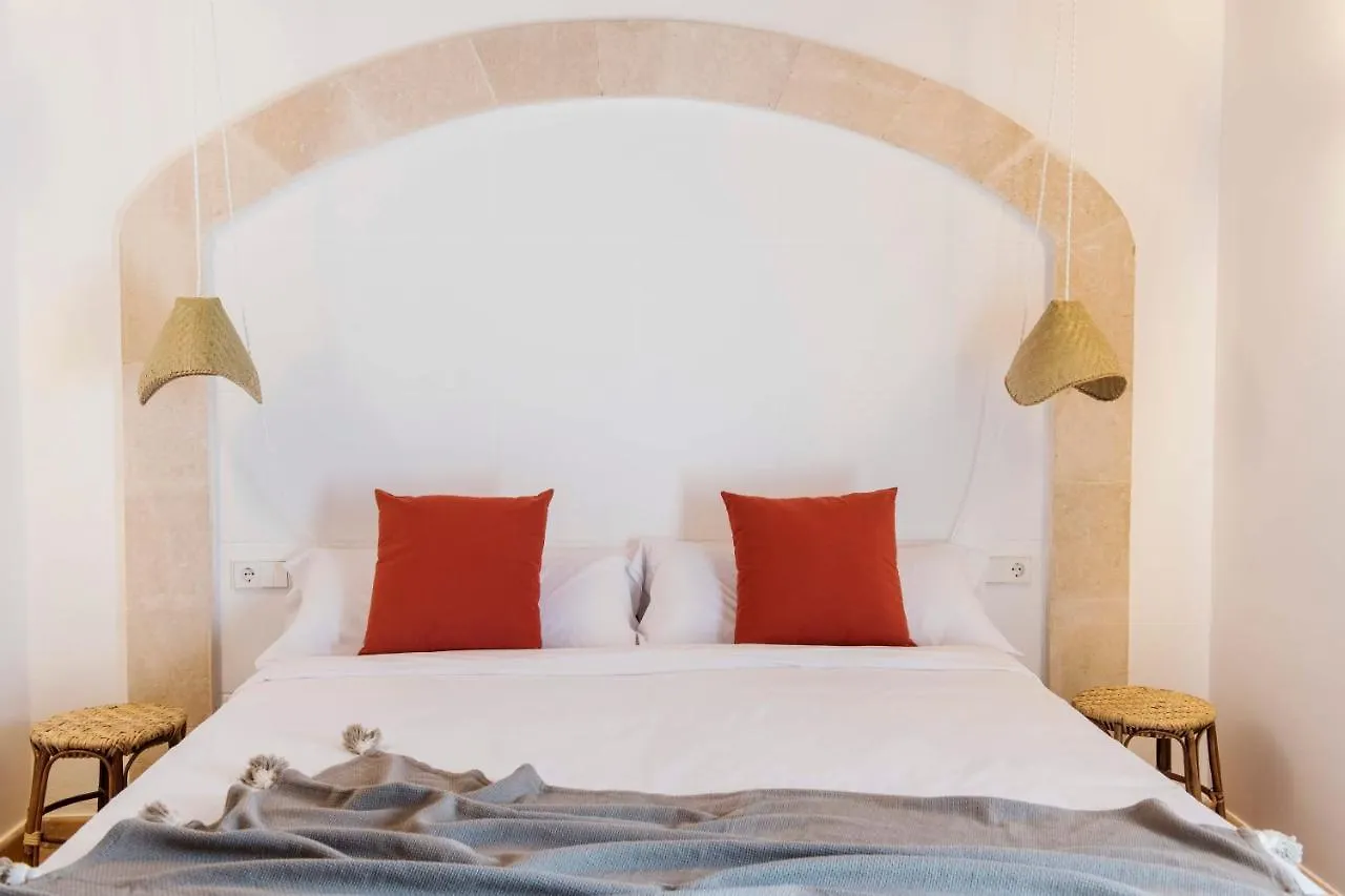 Curolla Petit Hotel Maria De La Salut