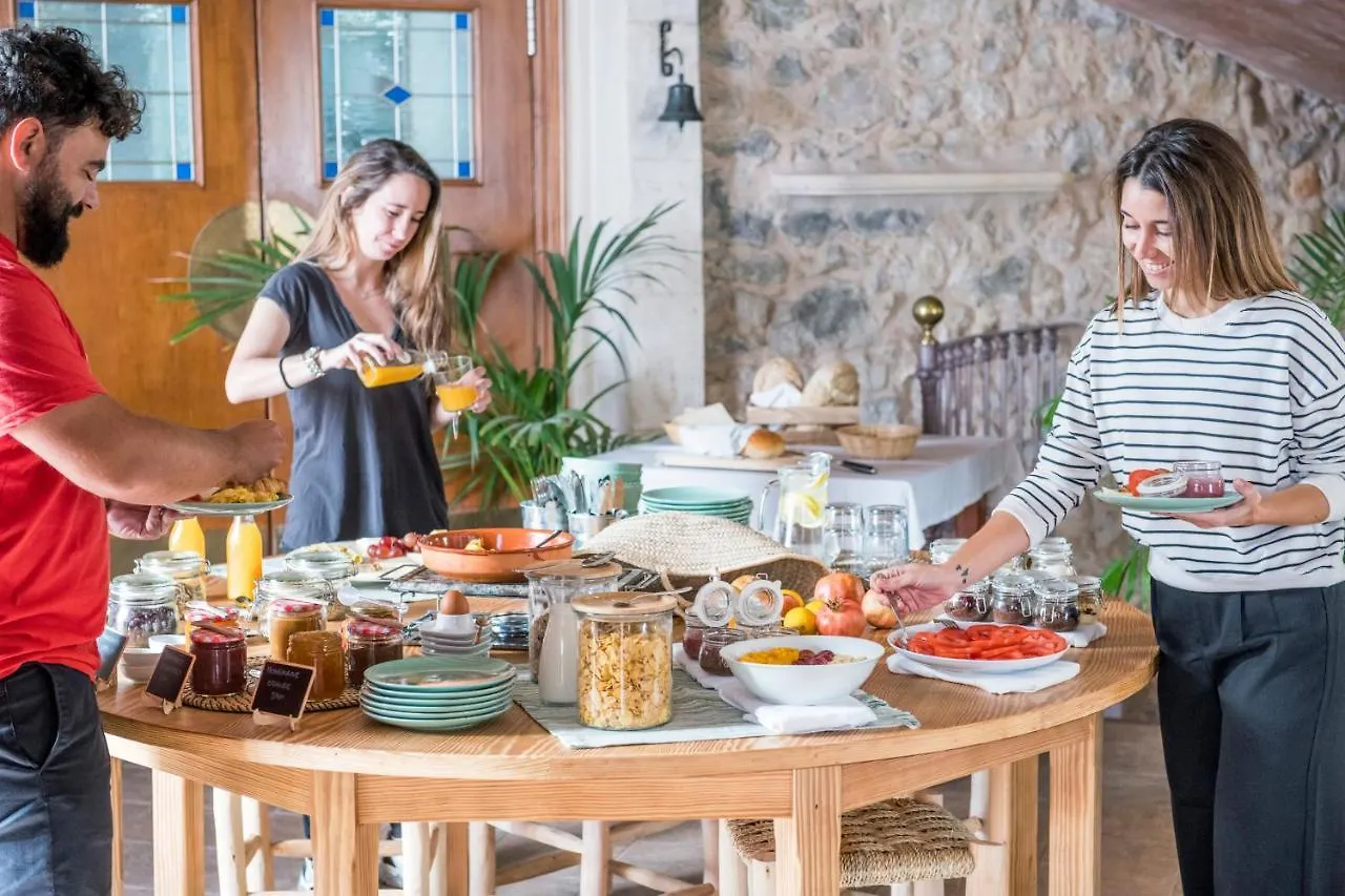 Curolla Petit Hotel Maria De La Salut